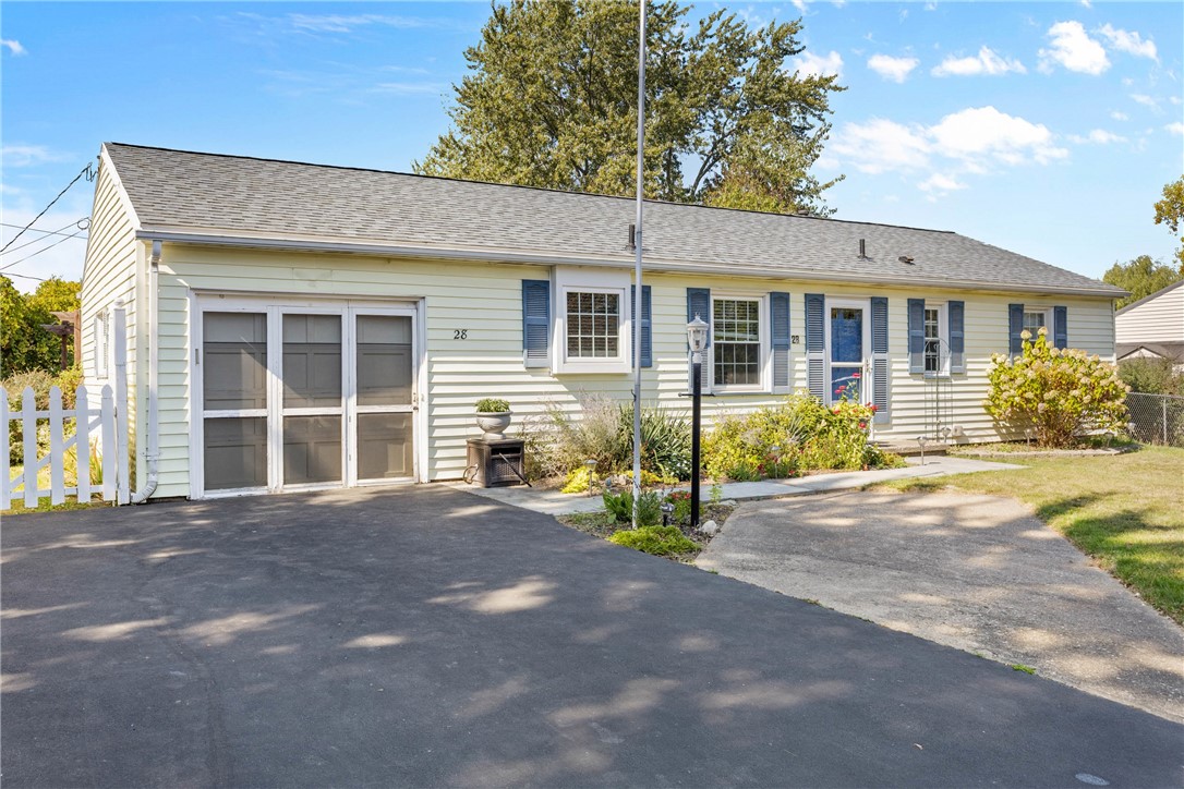 28 Campfire Road South Henrietta, NY 14467 - Photo 4 of 34