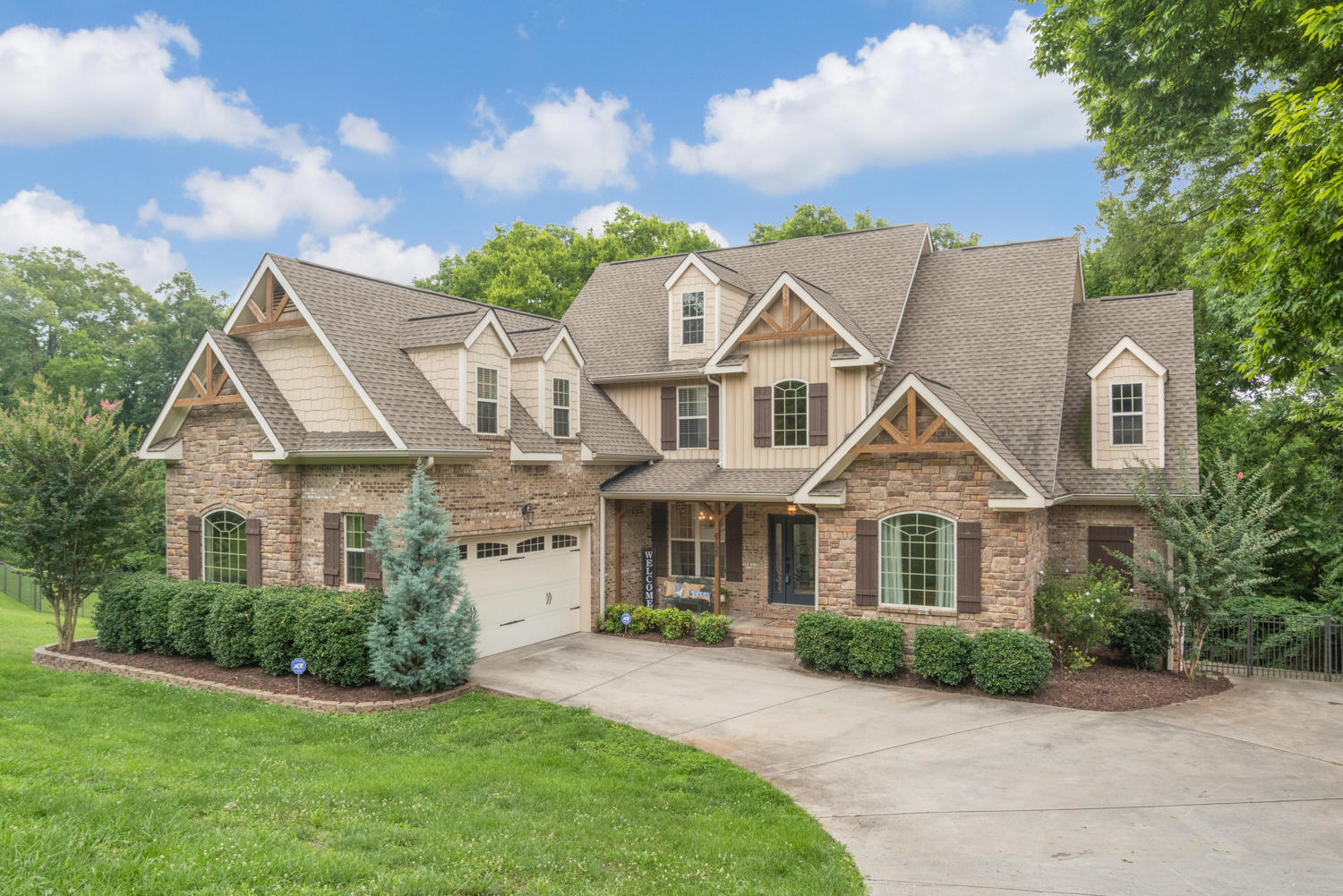 6158 Fairview Road Hixson, TN 37343 - Photo 1 of 56 6158_Fairview_Rd_01