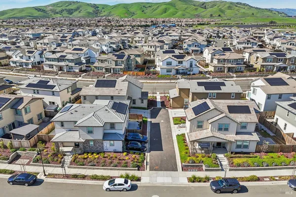 $775,000 | 2464 Lake Club Drive, Fairfield, CA 94533