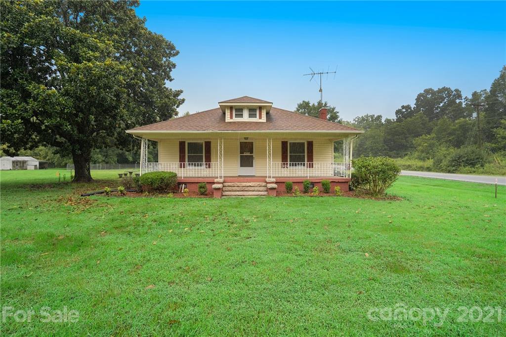 2330 Faith Road Salisbury, NC 28146 - Photo 2 of 27 Gallery Image 2