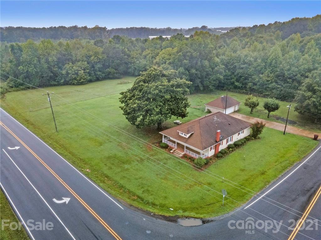 2330 Faith Road Salisbury, NC 28146 - Photo 8 of 27 Gallery Image 8