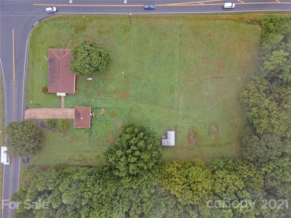 2330 Faith Road Salisbury, NC 28146 - Photo 9 of 27 Gallery Image 9