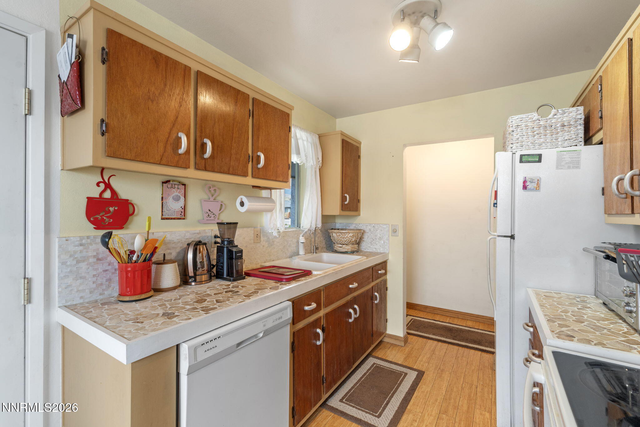 7630 Halifax Drive Reno, NV 89506 - Photo 16 of 33 20-web-or-mls-DSC09934