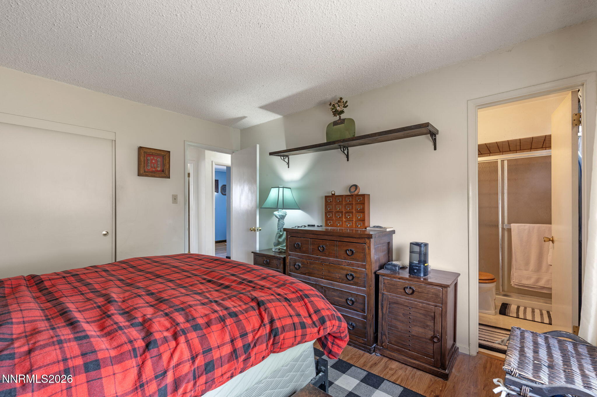 7630 Halifax Drive Reno, NV 89506 - Photo 19 of 33 23-web-or-mls-DSC09899