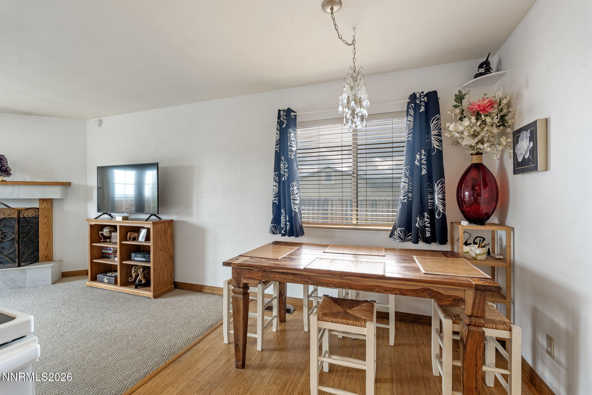 7630 Halifax Drive Reno, NV 89506 - Photo 9 of 33 13-web-or-mls-DSC09954