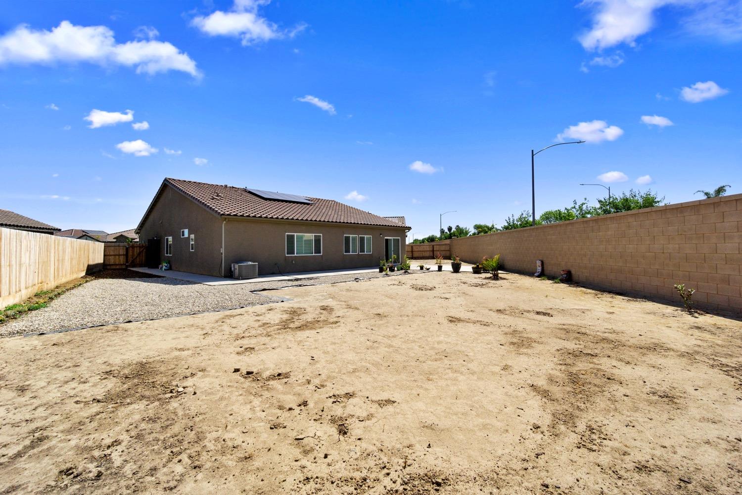 881 Strada Street Lemoore, CA 93245 - Photo 30 of 39 Gallery Image 30