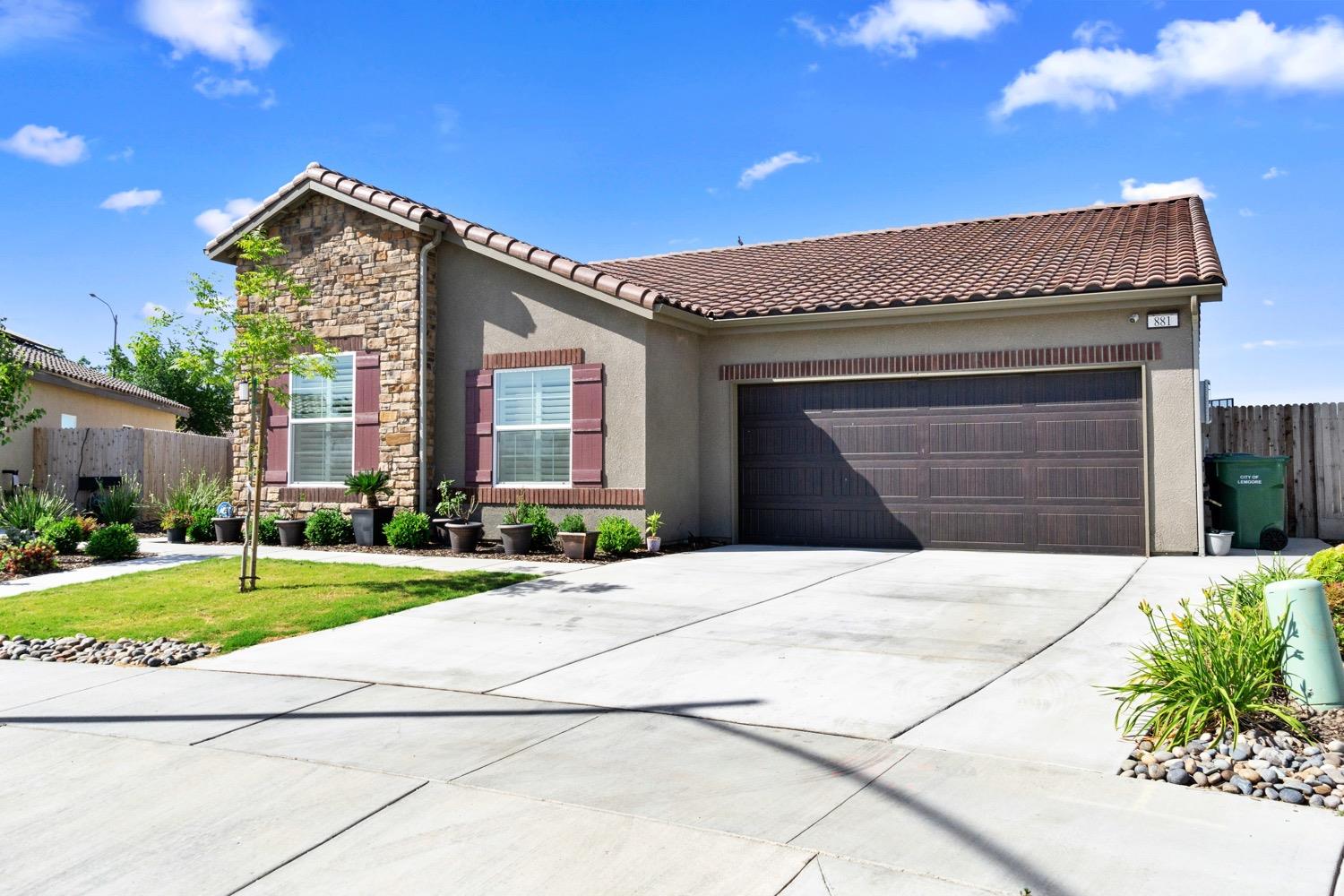 881 Strada Street Lemoore, CA 93245 - Photo 39 of 39 Gallery Image 39