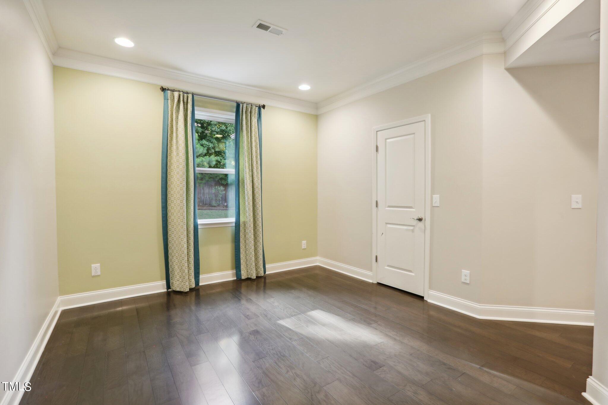517 Plainview Avenue Raleigh, NC 27604 - Photo 21 of 58 Plainview Ave-019