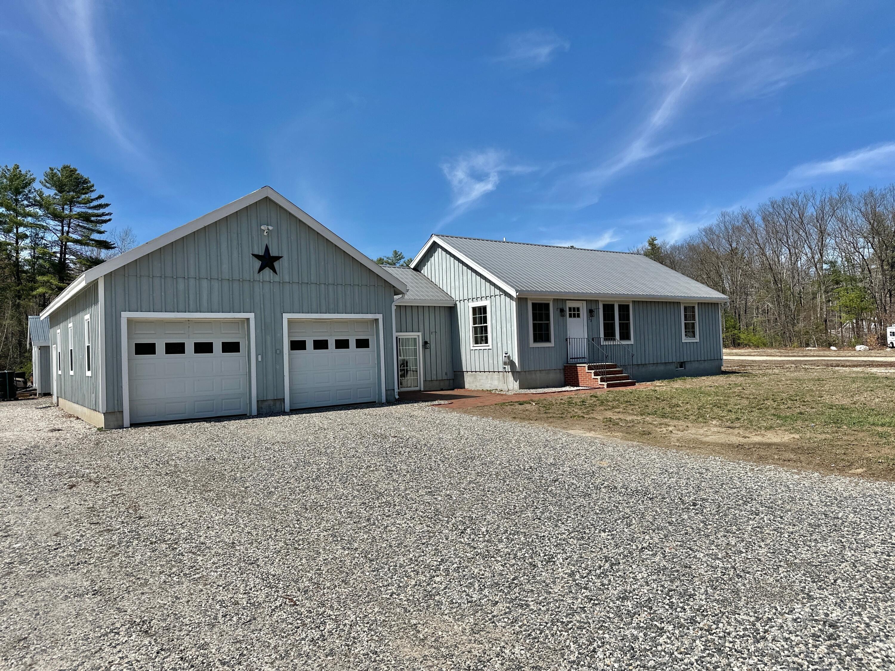 23 Robinson Way Bridgton, ME 04009 - Photo 2 of 36 23 Robinson way1