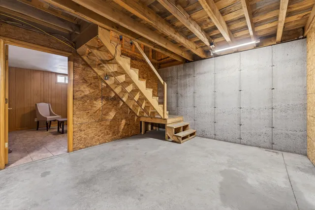 $465,000 | 23 Robinson Way, Bridgton, ME 04009