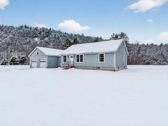 $465,000 | 23 Robinson Way, Bridgton, ME 04009