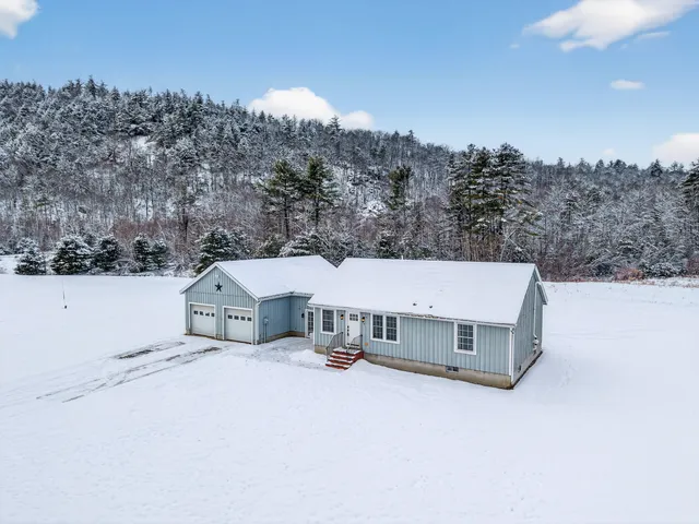 $465,000 | 23 Robinson Way, Bridgton, ME 04009