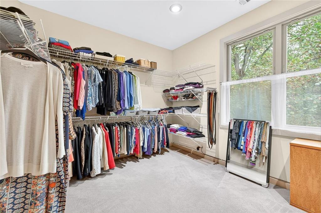 4812 Lake Forrest Drive Northwest Sandy Springs, GA 30342 - Photo 29 of 56