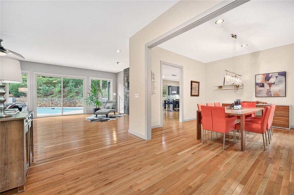 4812 Lake Forrest Drive Northwest Sandy Springs, GA 30342 - Photo 9 of 56