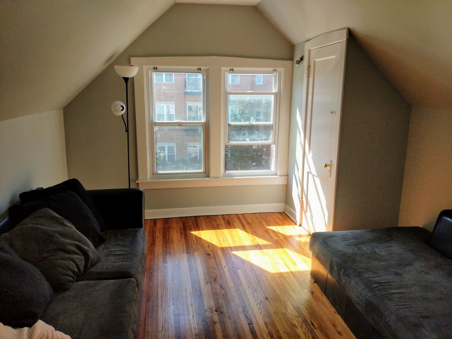 6606 West George Street, Unit 2 Chicago, IL 60634 - Photo 3 of 8