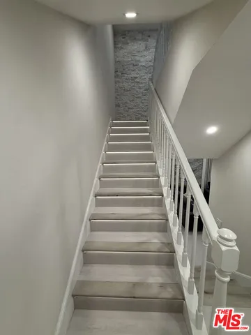 $5,950 | 13218 Fiji Way, Unit J, Marina del Rey, CA 90292