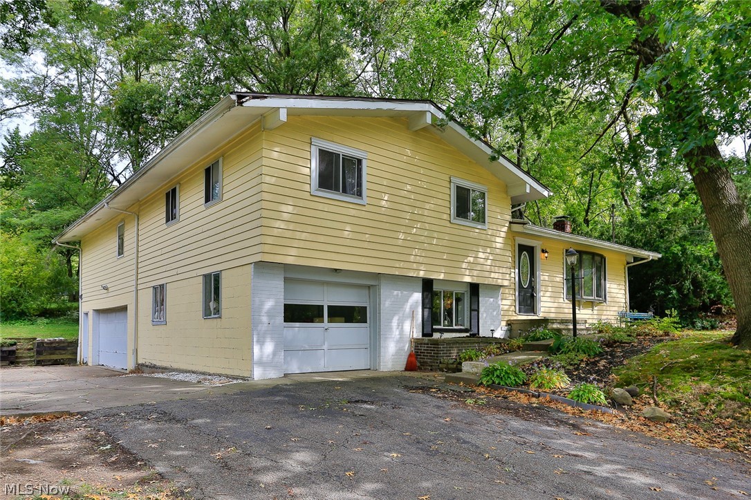 242 West Howe Road Tallmadge, OH 44278 - Photo 26 of 32 242 W Howe Rd. Tallmadge, OH 44278-1060
