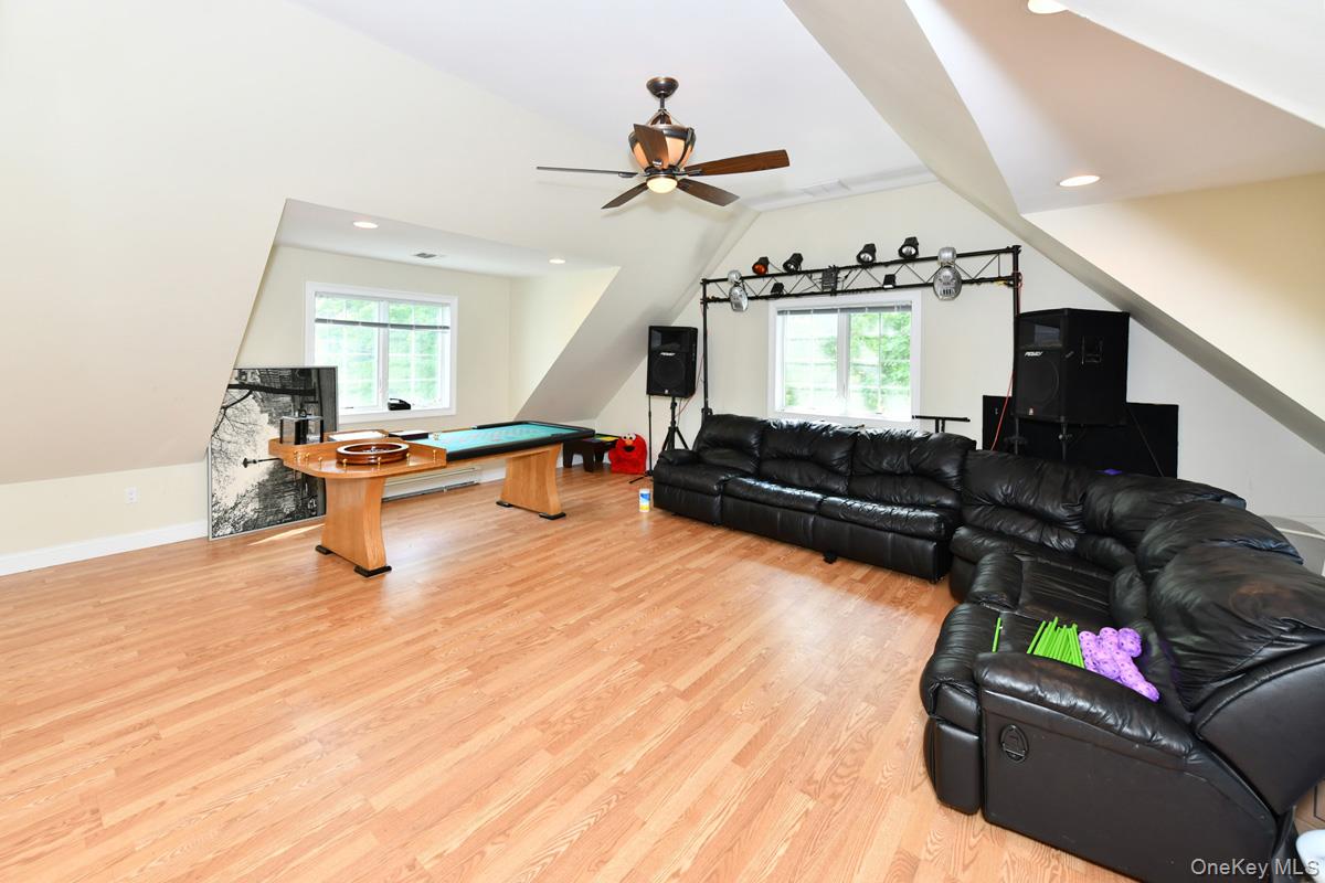 42 Willow Tree Road Monsey, NY 10952 - Photo 22 of 33 Gallery Image 22