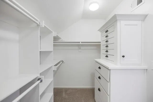 $639,000 | 28993 Blue Stem Drive, Paola, KS 66071