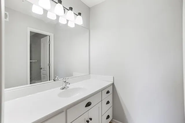 $639,000 | 28993 Blue Stem Drive, Paola, KS 66071