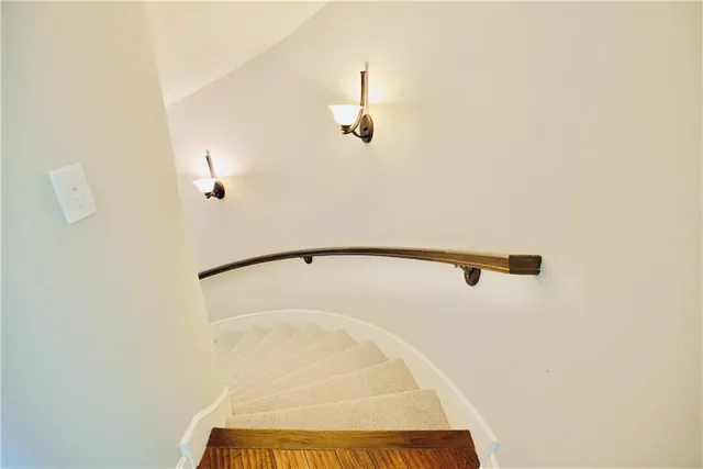 $639,000 | 28993 Blue Stem Drive, Paola, KS 66071