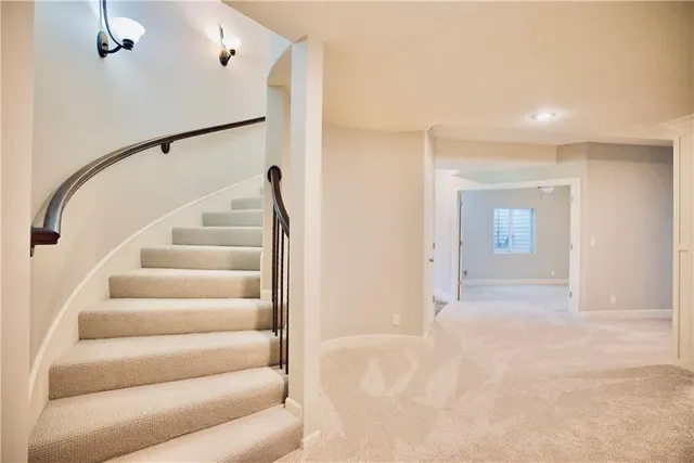 $639,000 | 28993 Blue Stem Drive, Paola, KS 66071