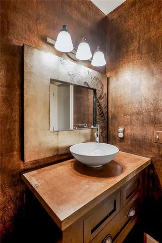 $639,000 | 28993 Blue Stem Drive, Paola, KS 66071