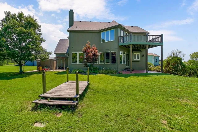 $639,000 | 28993 Blue Stem Drive, Paola, KS 66071