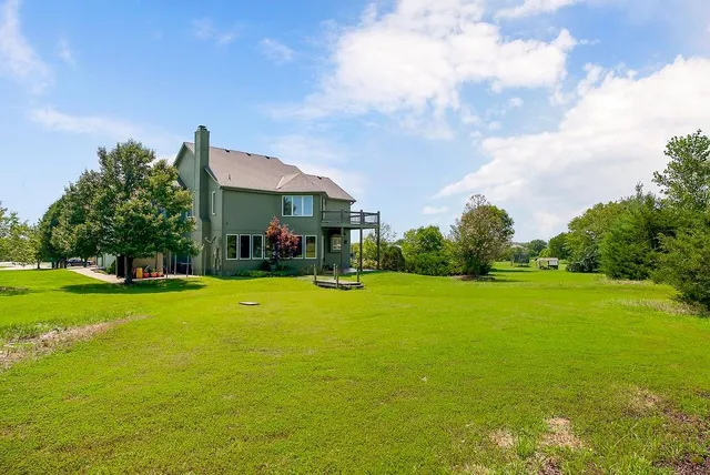 $639,000 | 28993 Blue Stem Drive, Paola, KS 66071