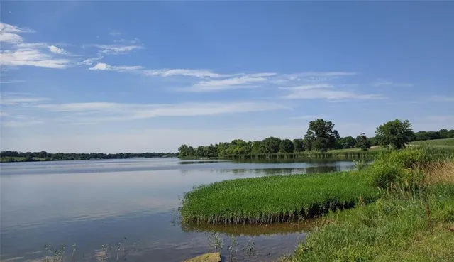 $639,000 | 28993 Blue Stem Drive, Paola, KS 66071