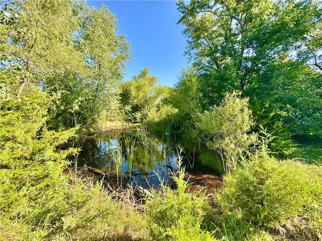 $639,000 | 28993 Blue Stem Drive, Paola, KS 66071