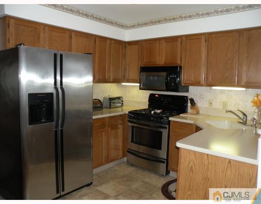 404 Draco Road Piscataway, NJ 08854 - Photo 3 of 10 Gallery Image 3