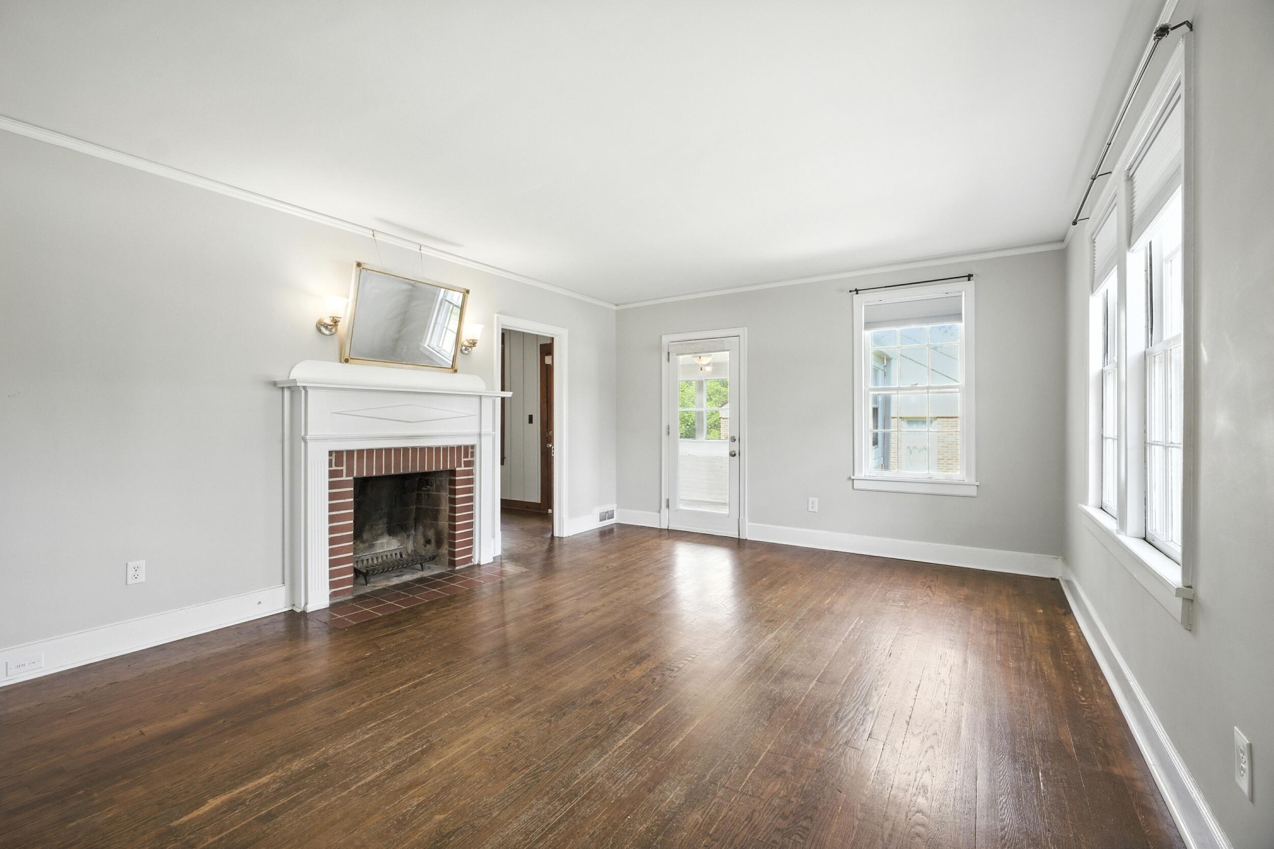 1613 Kissingbower Road Augusta, GA 30904 - Photo 3 of 35 View of the living room from the front door... lovely hardwood floors!