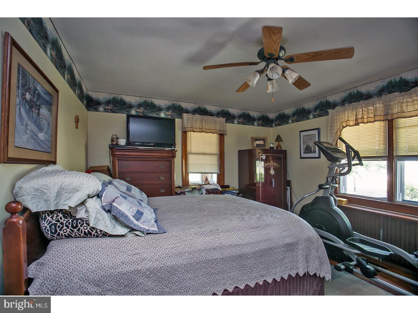 61 Black Road Pilesgrove, NJ 08098 - Photo 12 of 25 Bedroom 2