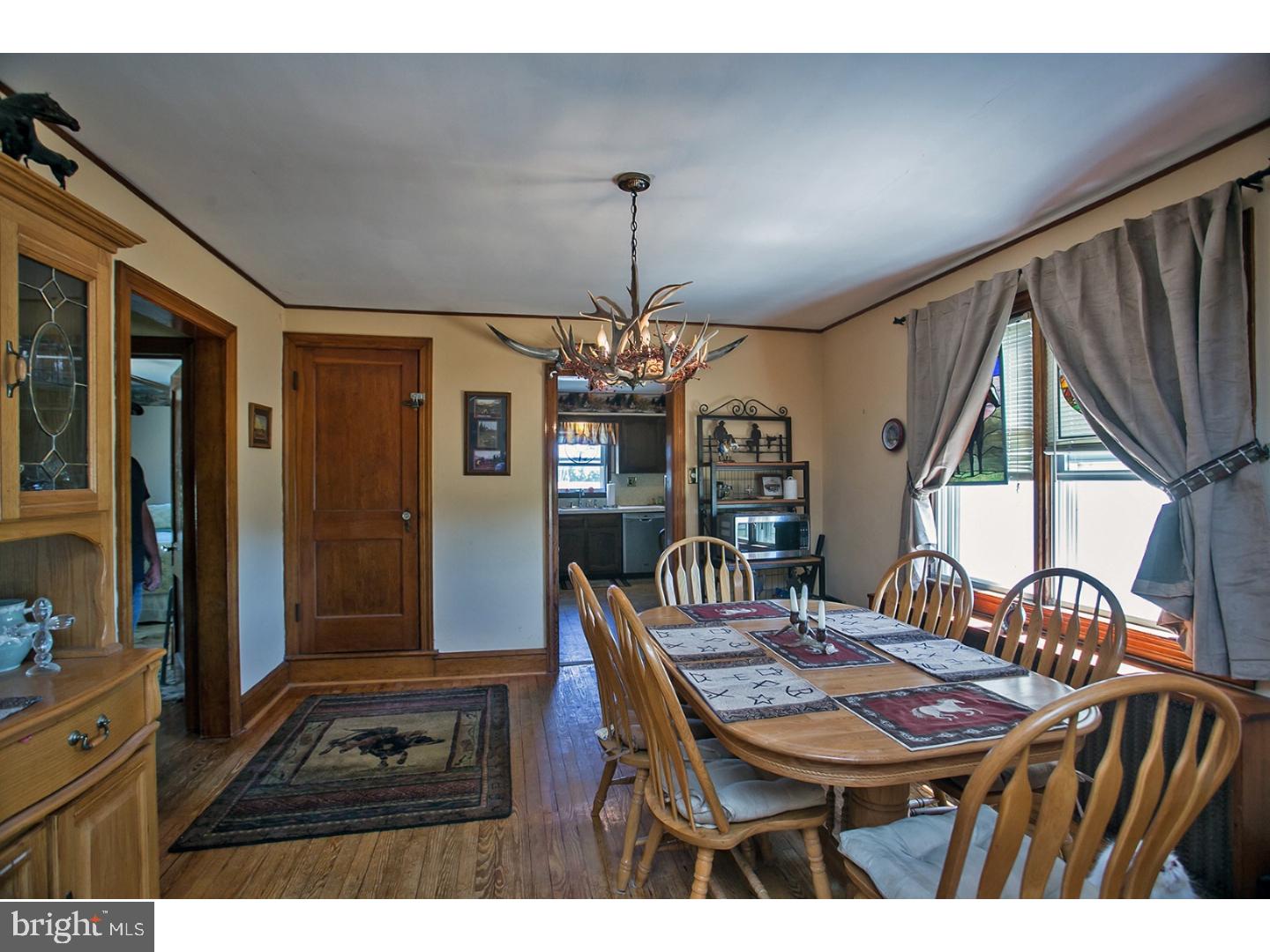 61 Black Road Pilesgrove, NJ 08098 - Photo 8 of 25 Dining Room