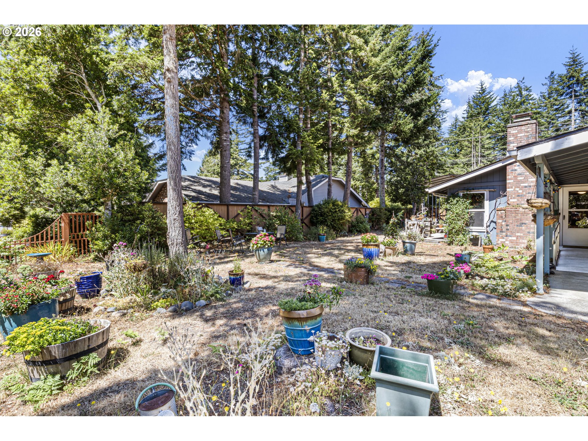 2333 24th Street Florence, OR 97439 - Photo 12 of 44 Gallery Image 12