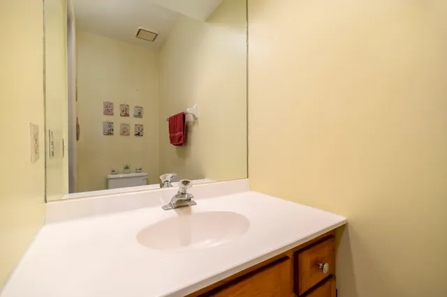 $499,000 | 209 Seaside Avenue, Unit 2, Stamford, CT 06902