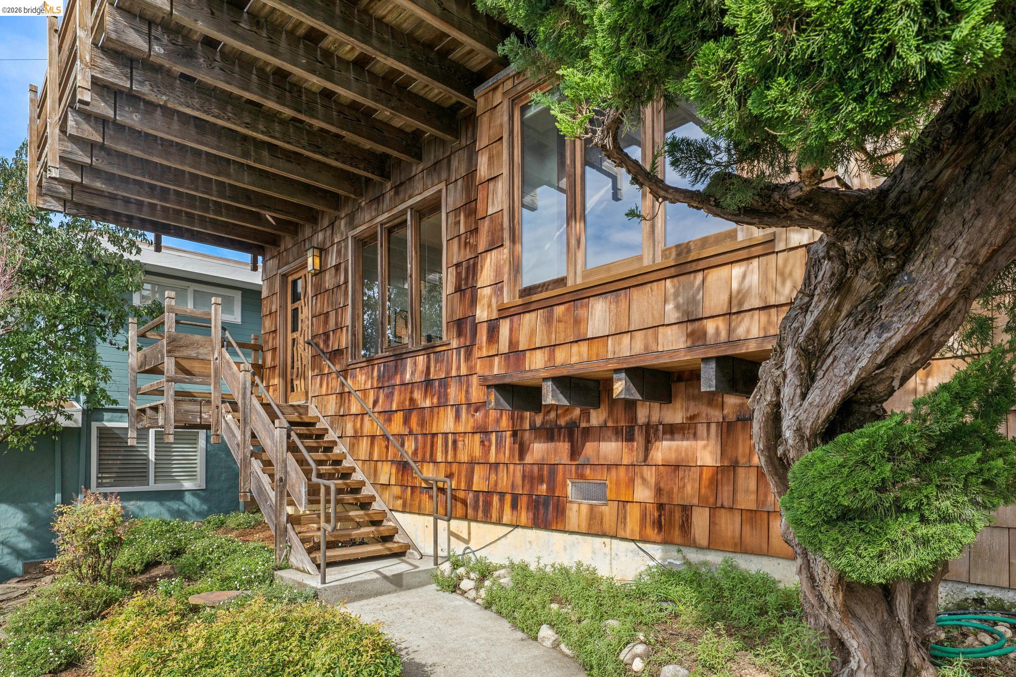 249 Trinity Avenue Kensington, CA 94708 - Photo 12 of 60