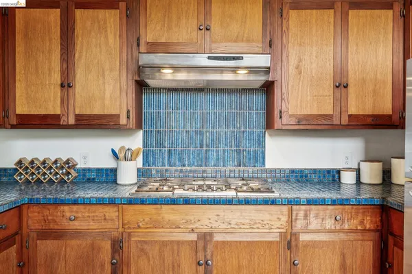 $1,450,000 | 249 Trinity Avenue, Kensington, CA 94708