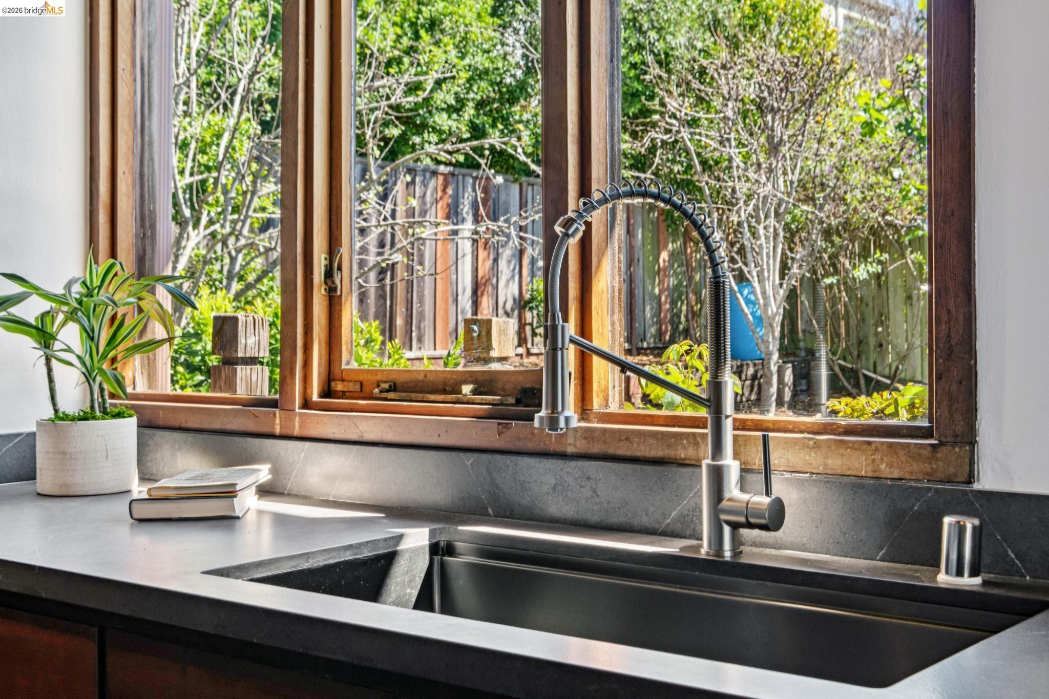 249 Trinity Avenue Kensington, CA 94708 - Photo 32 of 60