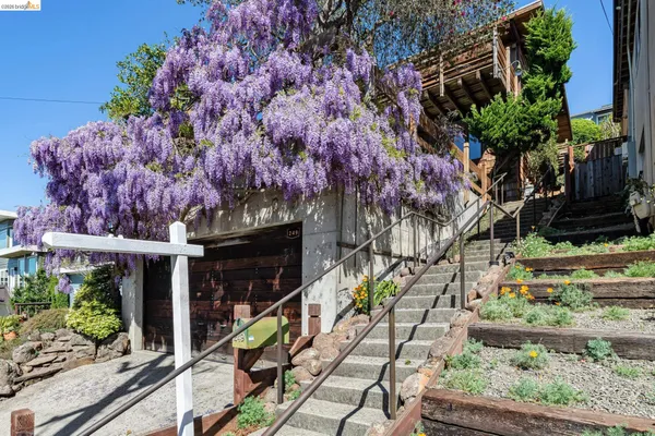 $1,450,000 | 249 Trinity Avenue, Kensington, CA 94708