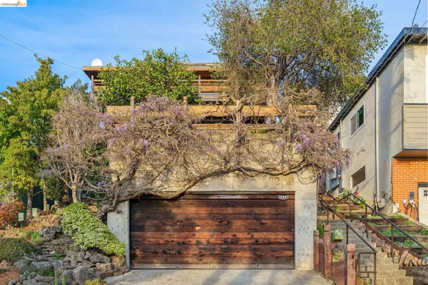$1,450,000 | 249 Trinity Avenue, Kensington, CA 94708