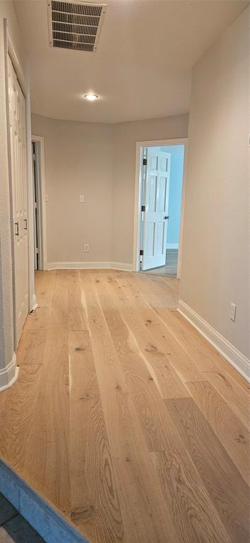 137 Oakview Gainesville, TX 76240 - Photo 12 of 37 Hallway To Bedrooms.