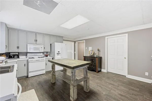 $999,000 | 2650 Waters Edge Drive, Gainesville, GA 30504