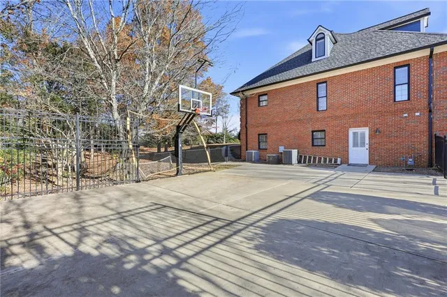 $1,100,000 | 2650 Waters Edge Drive, Gainesville, GA 30504