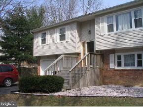 57 Woodland Road Bayville, NJ 08721 - Photo 4 of 6 a view of house with a yard