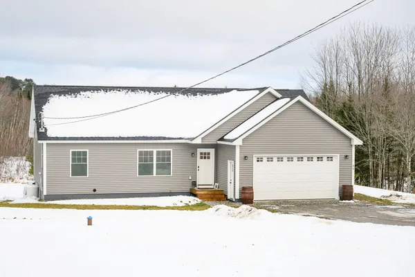 $489,900 | 49 Turtle Drive, Sabattus, ME 04280