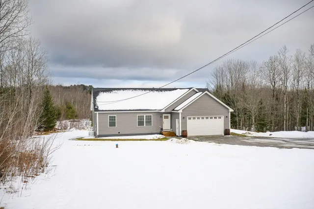 $499,900 | 49 Turtle Drive, Sabattus, ME 04280