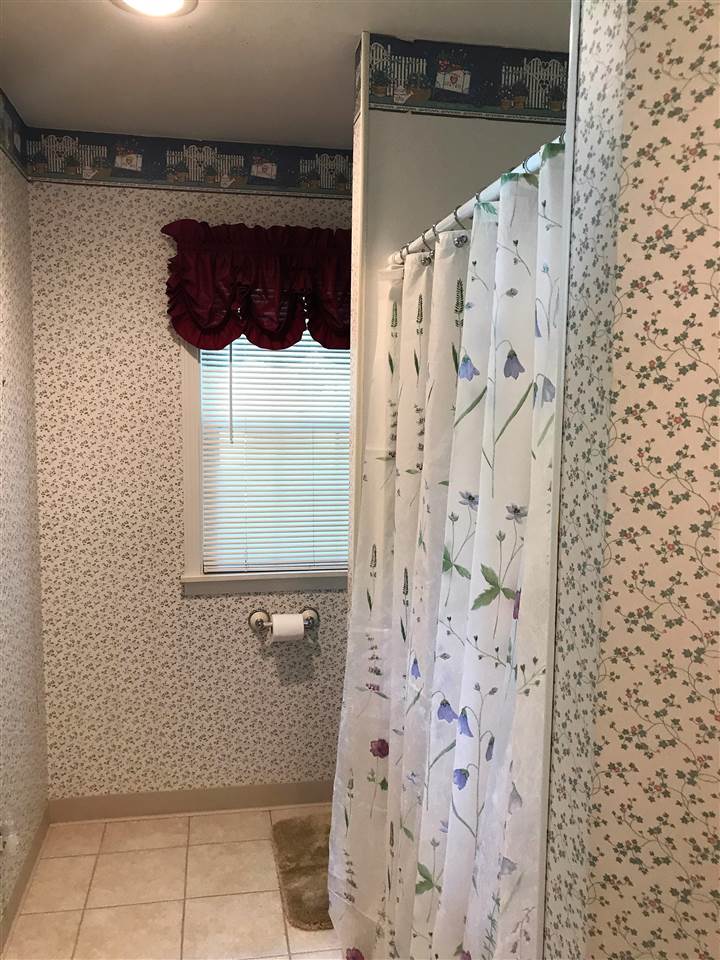 1256 Sugarland Road Washington, IN 47501 - Photo 7 of 14 Gallery Image 7
