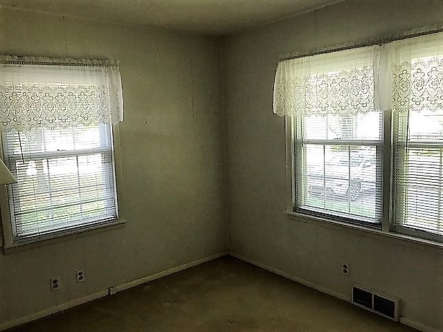 1256 Sugarland Road Washington, IN 47501 - Photo 9 of 14 Gallery Image 9